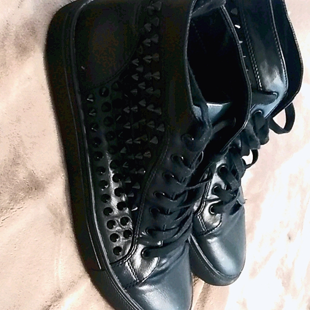 Steve madden